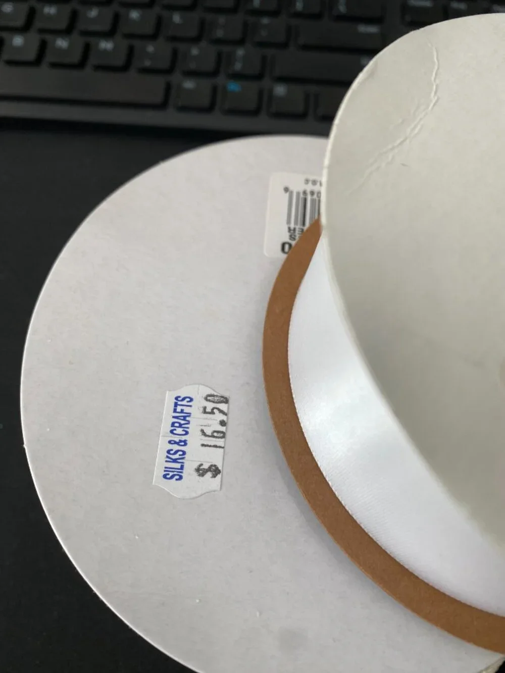 6 BOLTS SOME WIRED IVORY, WHITE AND CREAM RIBBON DIFFERENT SIZES-NEW CONDITION